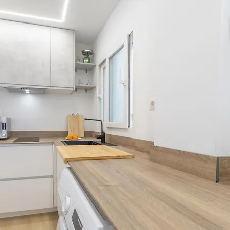 Apartman Homely San Juan De Letran Con Terraza Málaga